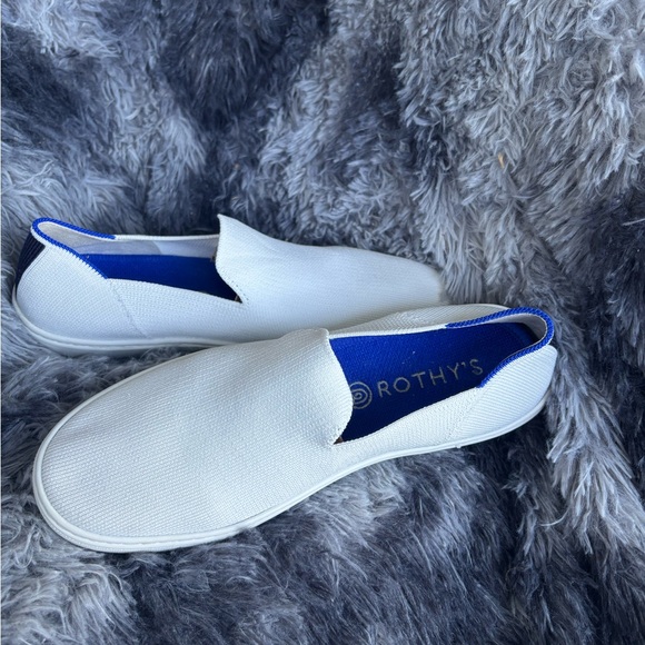 Rothy's Women’s White and Blue Slip-On Loafers The Original Slip On Sneaker - Picture 1 of 6